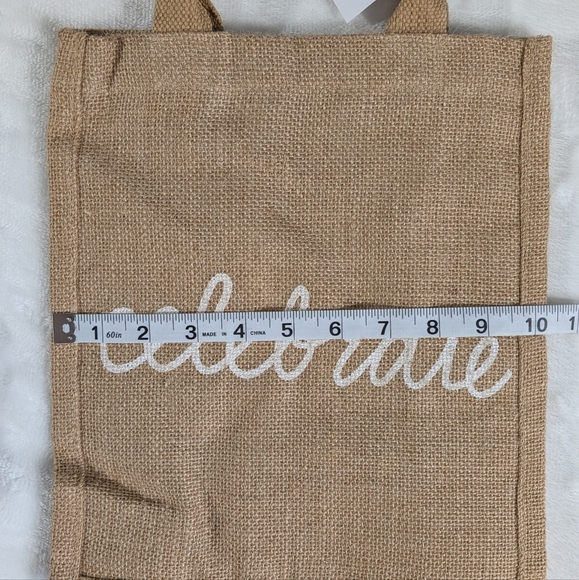 Celebrate The Little Market Jute Tote Gift Bags (6 Count) - Picture 6 of 7